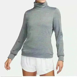 Nike Therma-FIT Swift Element Women's Turtleneck Running Top. Size Medium